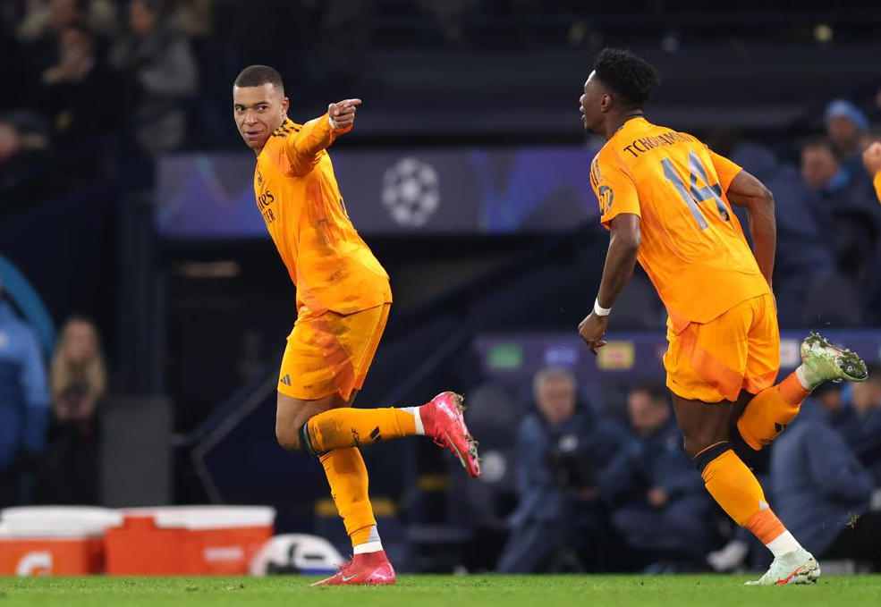 od体育app下载-曼联封王,欧冠决战尽显王者风采(曼联暗黑四天王)