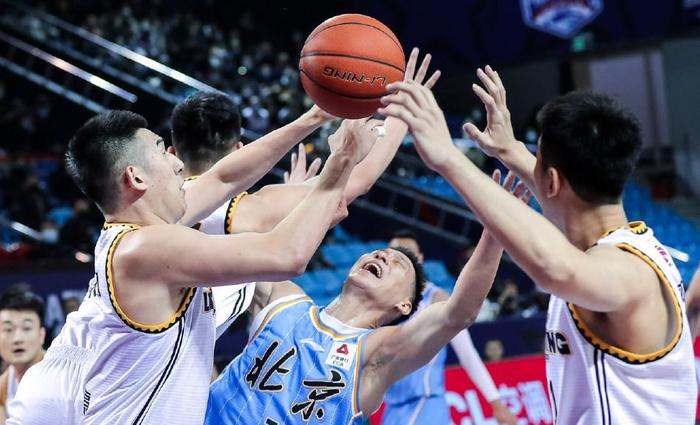 od体育官网入口-湖南男篮实现连胜，表现出色追赶积分榜前列的简单介绍