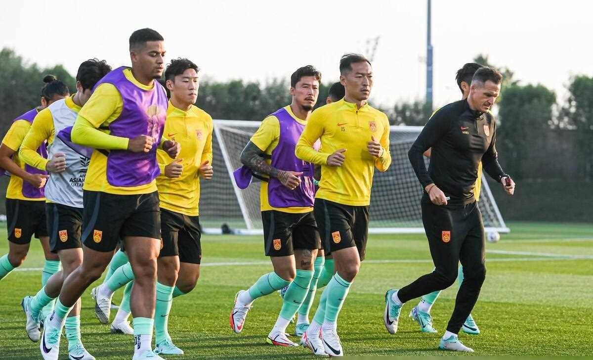 od体育网页版-科隆主帅寻求变革，希望球队进步