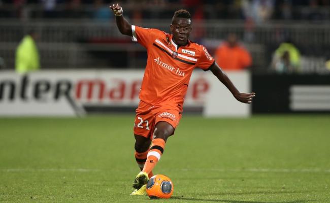 od体育vip注册-洛里昂宣布与球员续约,保持班底实力