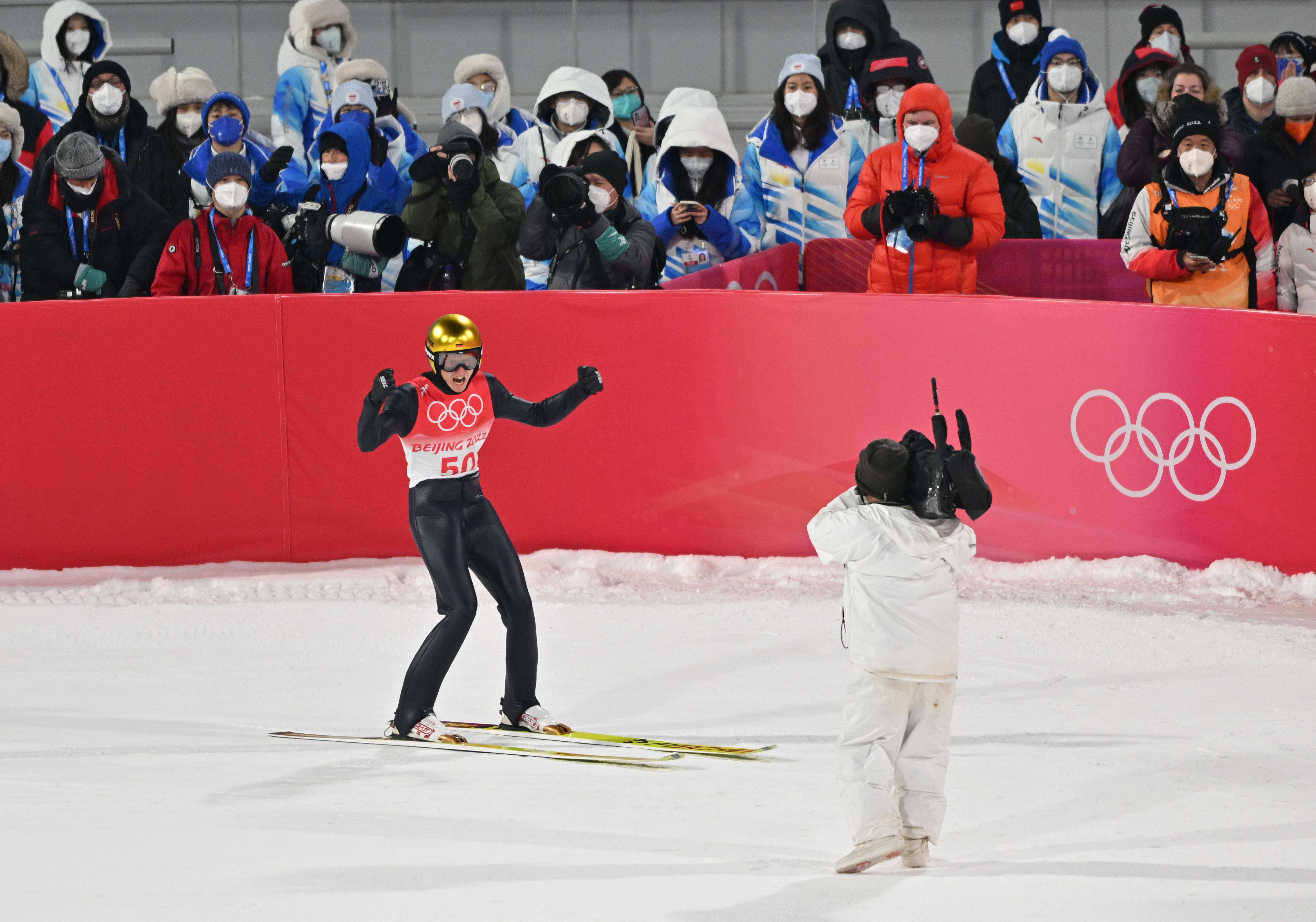 od体育官网-挪威摔跤选手经验丰富，赢得冠军