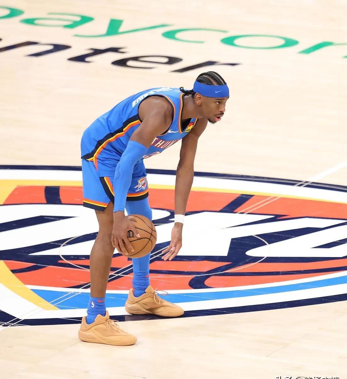 od体育在线-太阳客场艰难战胜雷霆