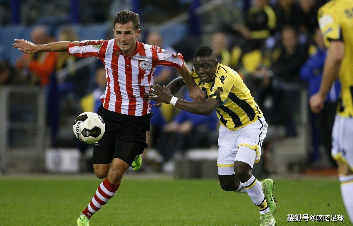 od体育馆-荷甲联赛，阿贾克斯再次击败对手